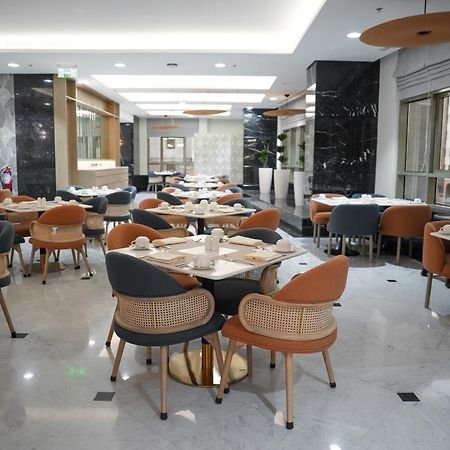 Готель Rotana Al Manakha Madinah Medina Екстер'єр фото
